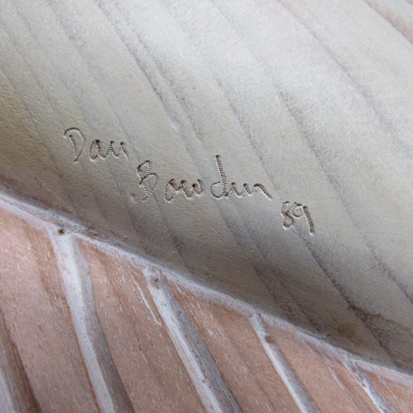 LARGE WOOD CARVED FISH.  APPROX. 15 X 9 INCHES. - Picture 10 of 10